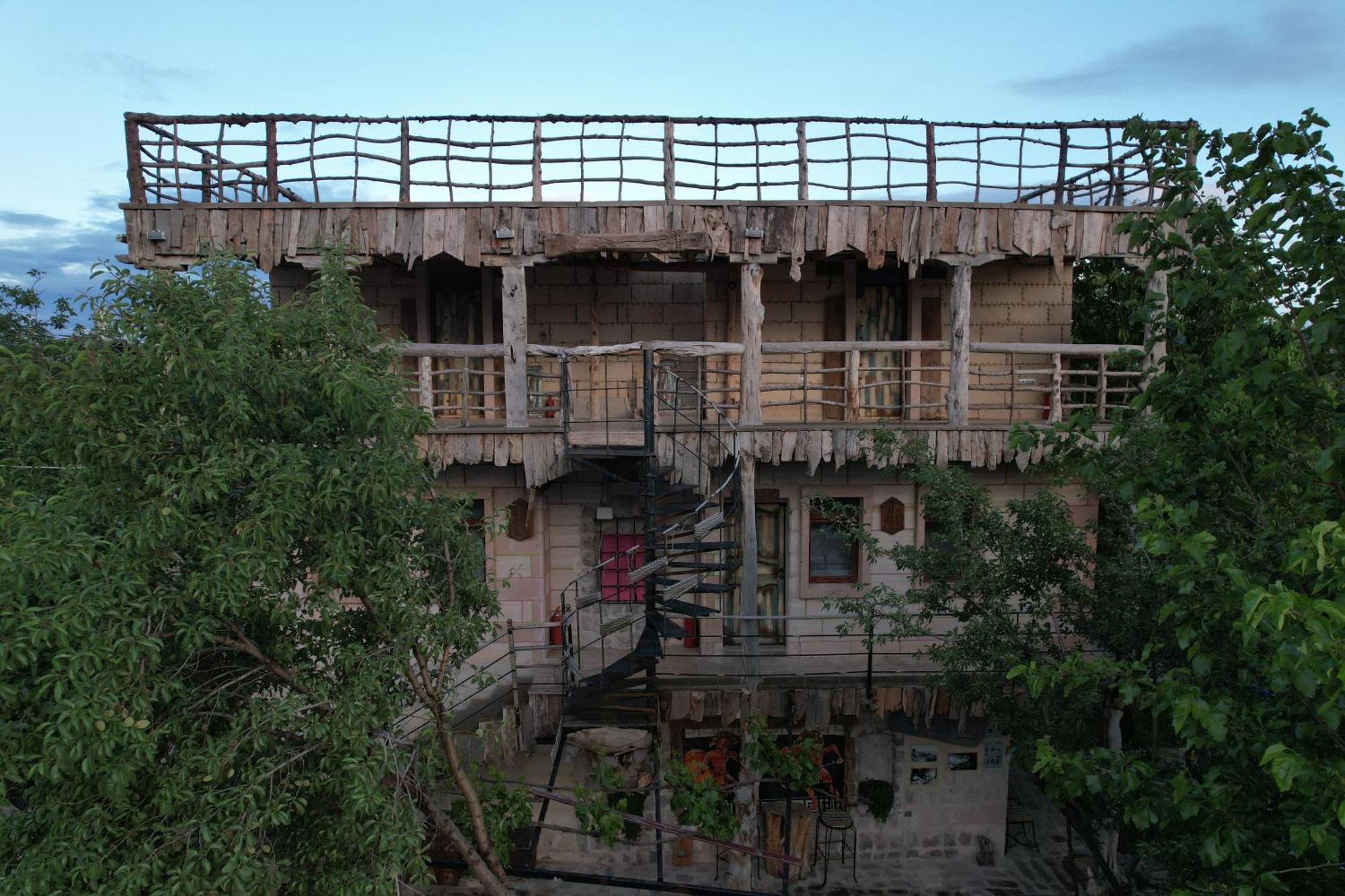 Philosophy Hotel أُتْشيسار المظهر الخارجي الصورة