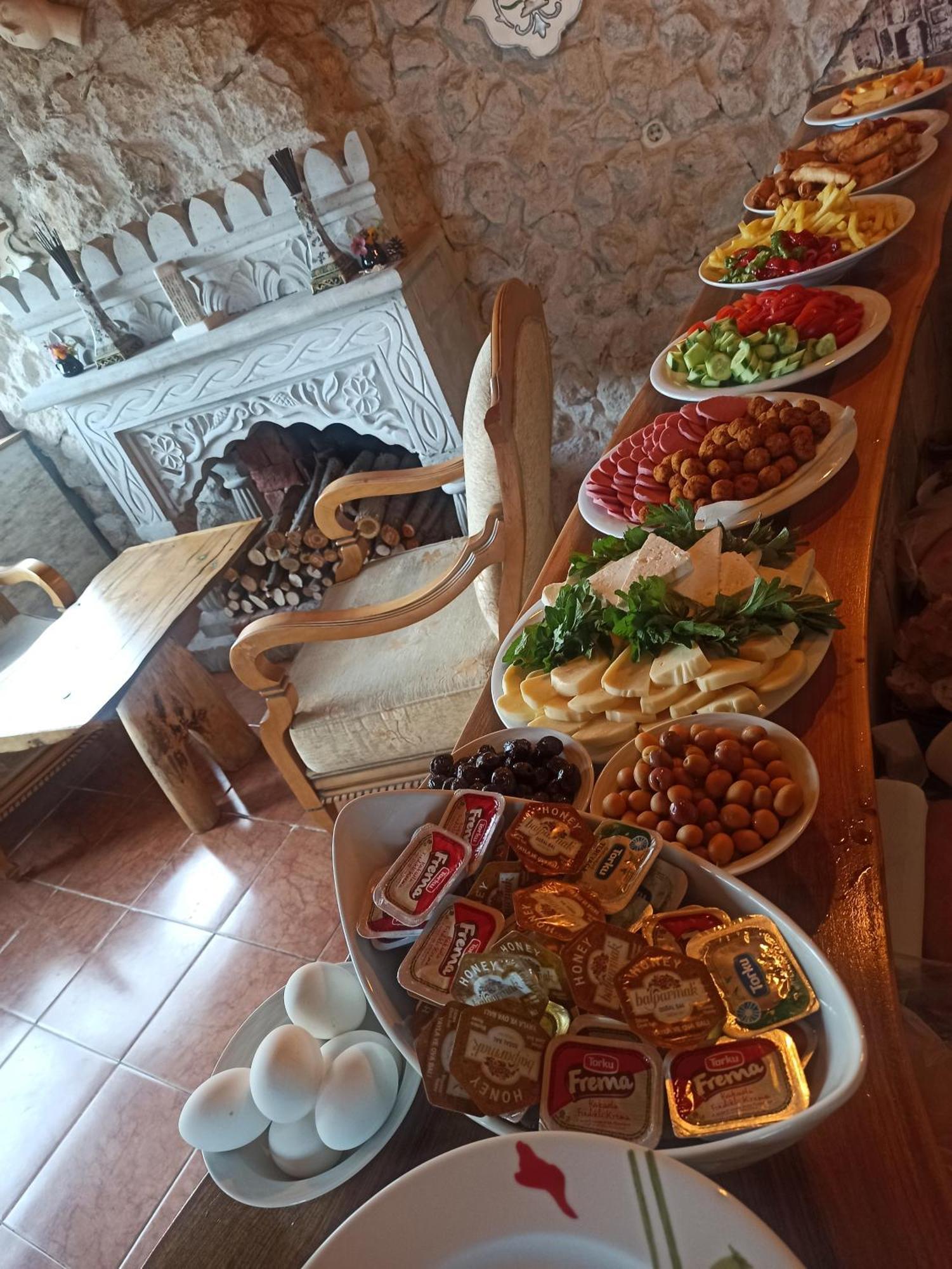 Philosophy Hotel أُتْشيسار المظهر الخارجي الصورة