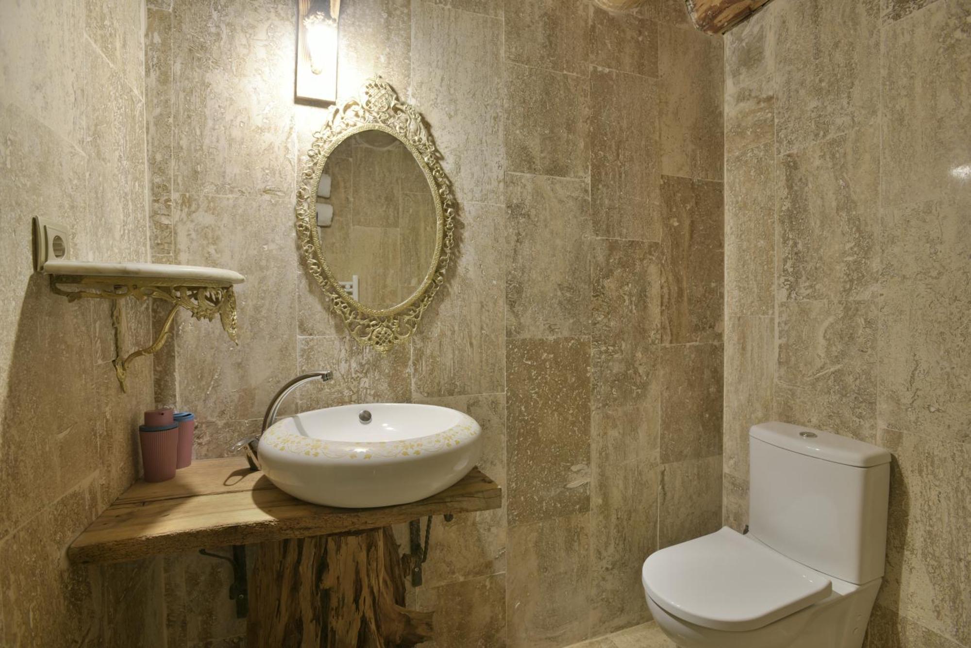 Philosophy Hotel أُتْشيسار المظهر الخارجي الصورة