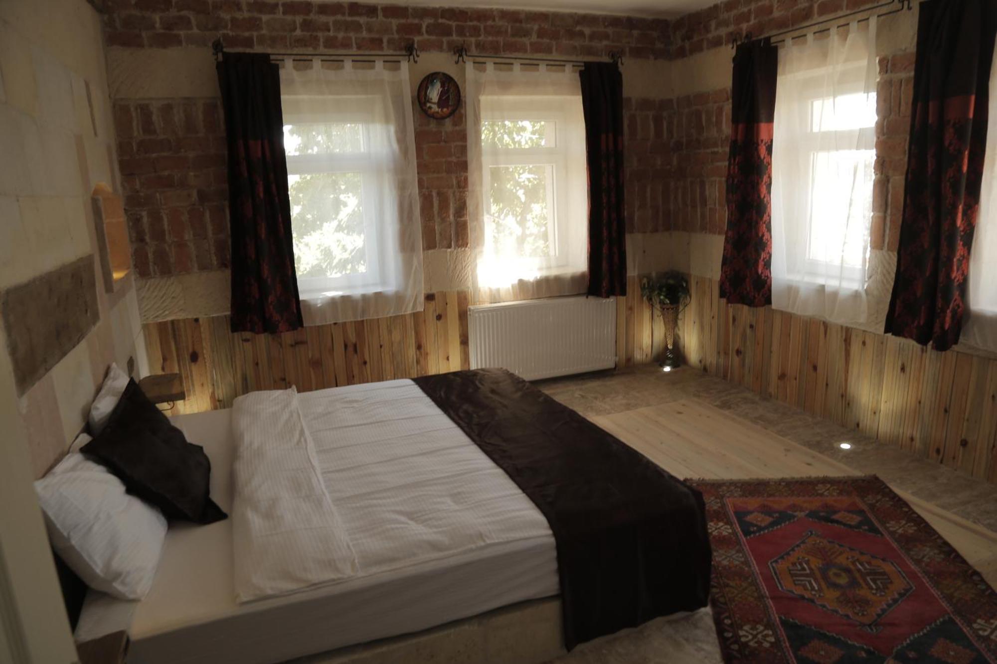 Philosophy Hotel أُتْشيسار المظهر الخارجي الصورة